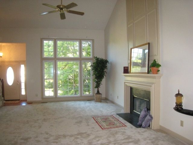 107 Drywood Pl, Cary, NC 27513
