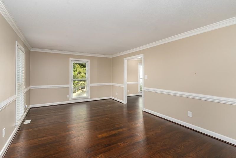 107 E Dynasty Dr, Cary, NC 27513