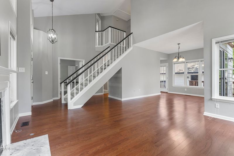 107 Ethans Glen Ct, Cary, NC 27513