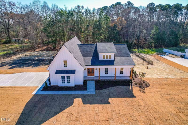 107 Farmstead Ct, Wendell, NC 27591