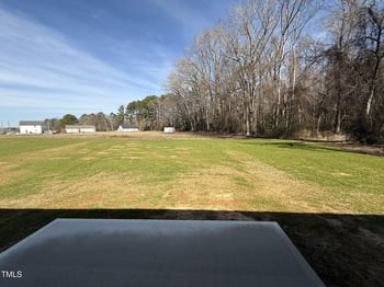 107 Faucette Dr, Selma, NC 27576