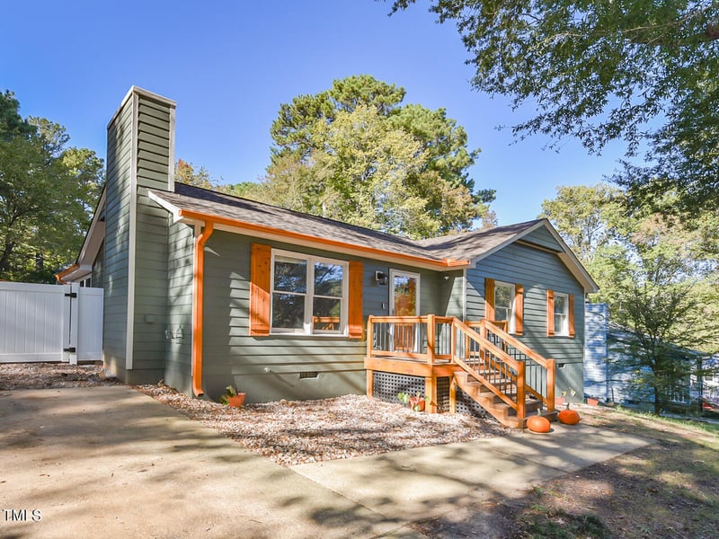 107 Forest Landing Dr, Garner, NC 27529