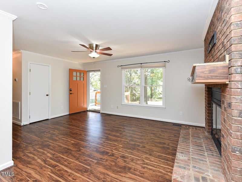 107 Forest Landing Dr, Garner, NC 27529