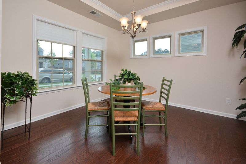 107 Foxborough Ln, Durham, NC 27703