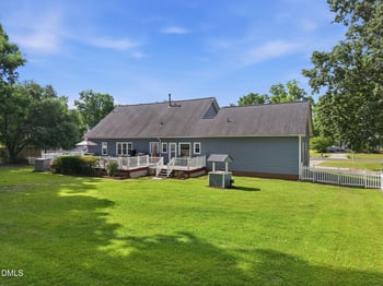 107 Gibbons Dr, Garner, NC 27529