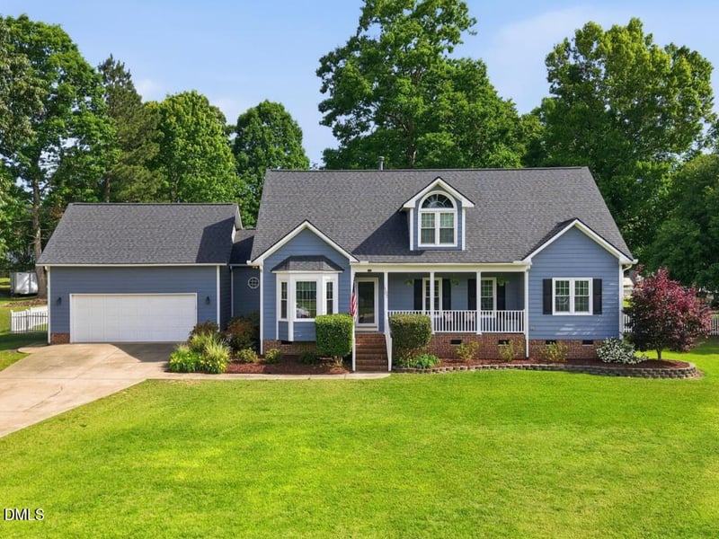107 Gibbons Dr, Garner, NC 27529