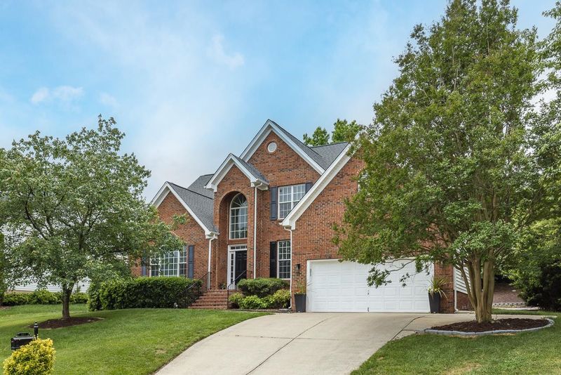 107 Gingergate Dr, Cary, NC 27519