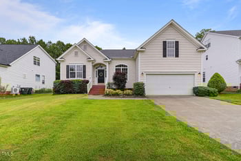 107 Governors House Dr, Morrisville, NC 27560