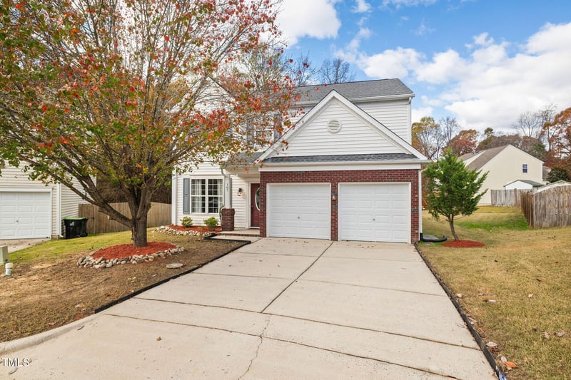 107 Hearthside Ct, Apex, NC 27502