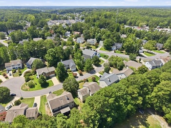 107 Holmhurst Ct, Cary, NC 27519