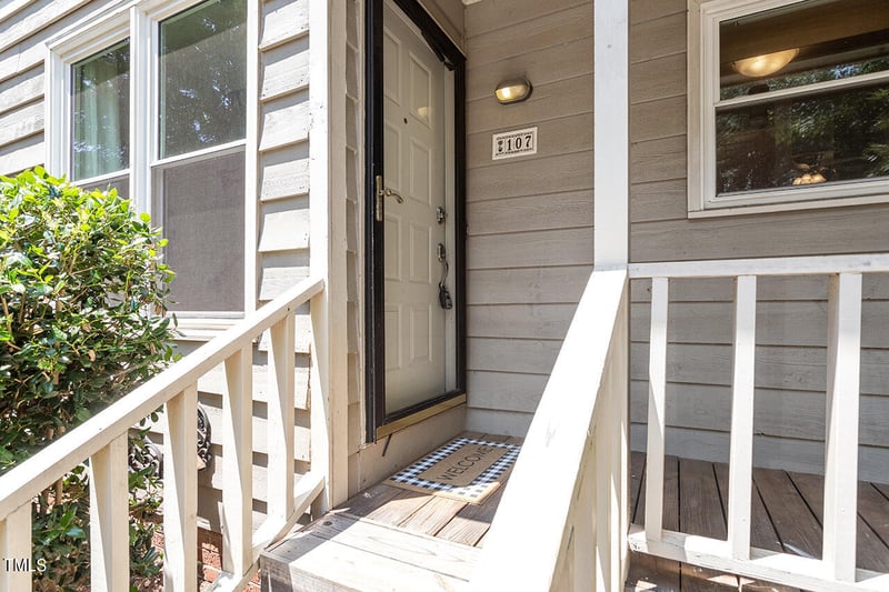 107 Inverness Ct, Cary, NC 27511