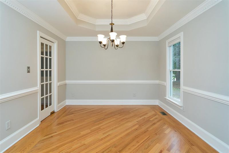 107 Kettlebridge Dr, Cary, NC 27511