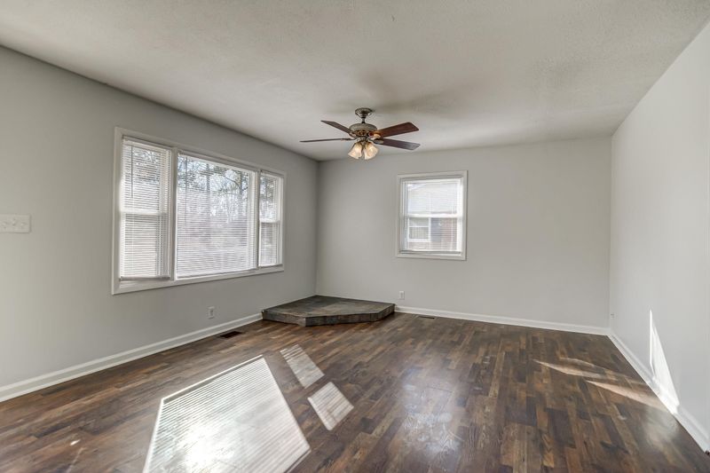 107 King Arthur Trl, Garner, NC 27529