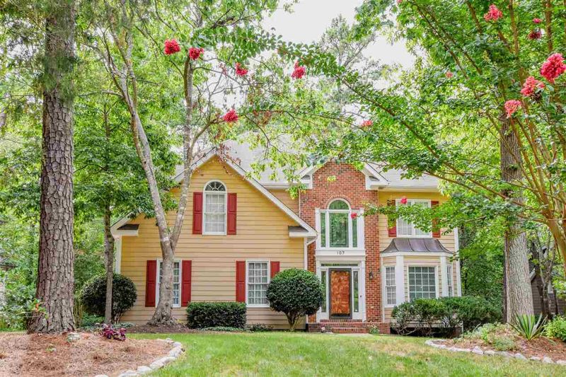 107 Langdale Pl, Cary, NC 27513