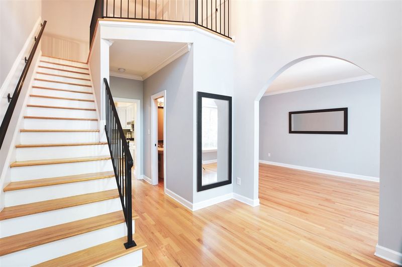 107 Langdale Pl, Cary, NC 27513