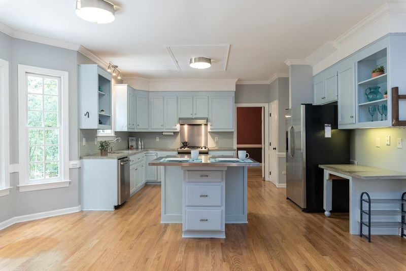 107 Langdale Pl, Cary, NC 27513