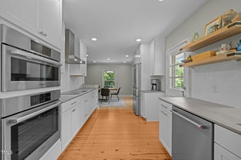 107 Ledge Ln, Chapel Hill, NC 27514