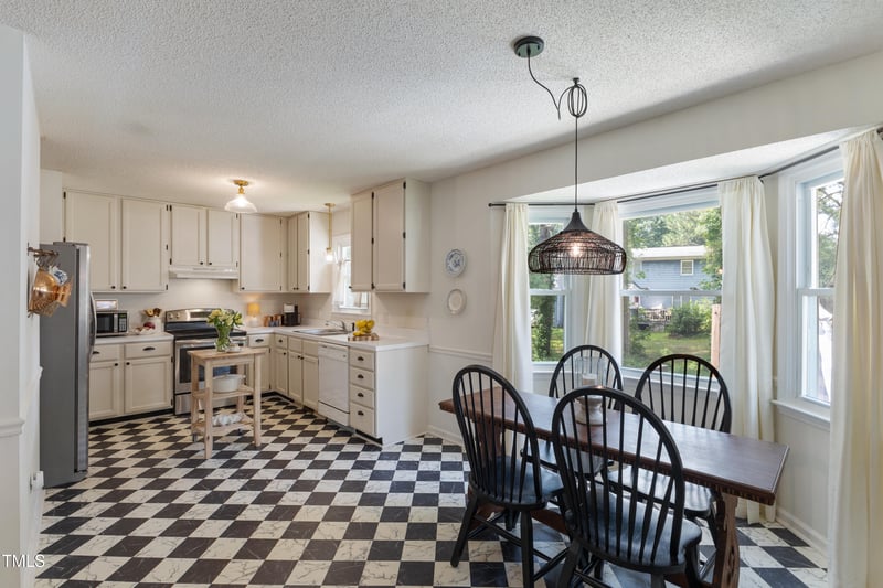 107 Leighton Pl, Knightdale, NC 27545