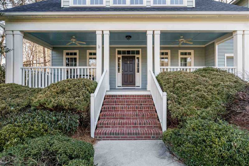 107 Linecrest Ct, Cary, NC 27518