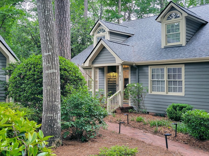 107 Long Shadow Ln, Cary, NC 27518