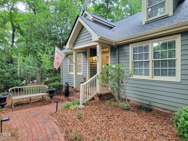 107 Long Shadow Ln, Cary, NC 27518