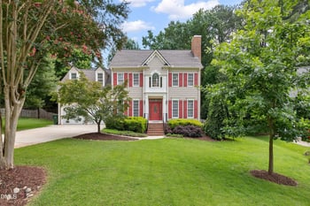 107 Lulworth Ct, Cary, NC 27519