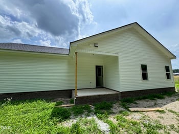 107 Lynn Ln, Selma, NC 27576