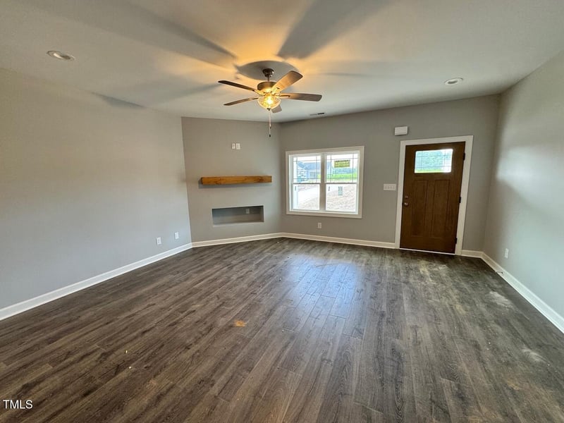 107 Lynn Ln, Selma, NC 27576
