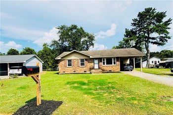107 Mars Dr, Dunn, NC 28334