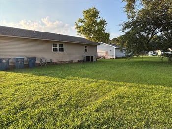 107 Mars Dr, Dunn, NC 28334