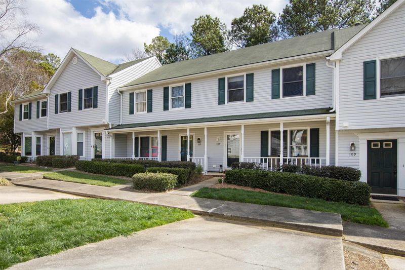 107 S Mclean Ct, Cary, NC 27513