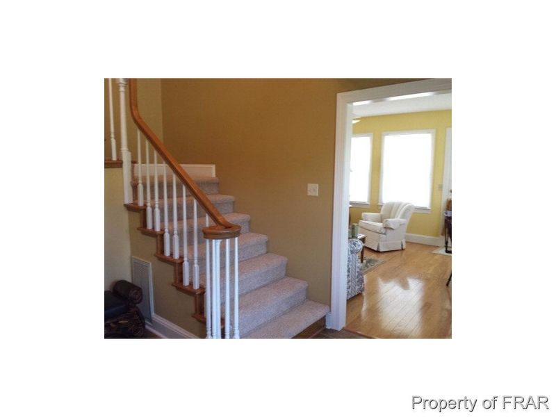 107 Mcleod Dr, Sanford, NC 27330