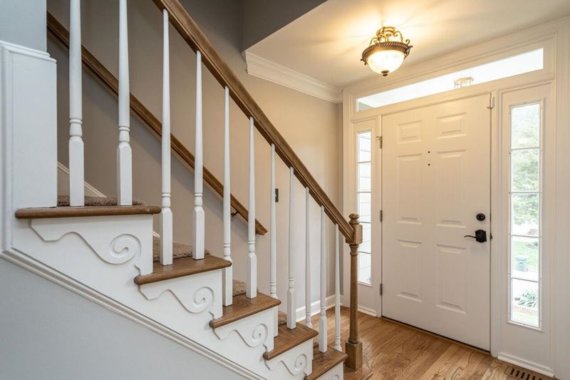 107 Needle Park Dr, Cary, NC 27513