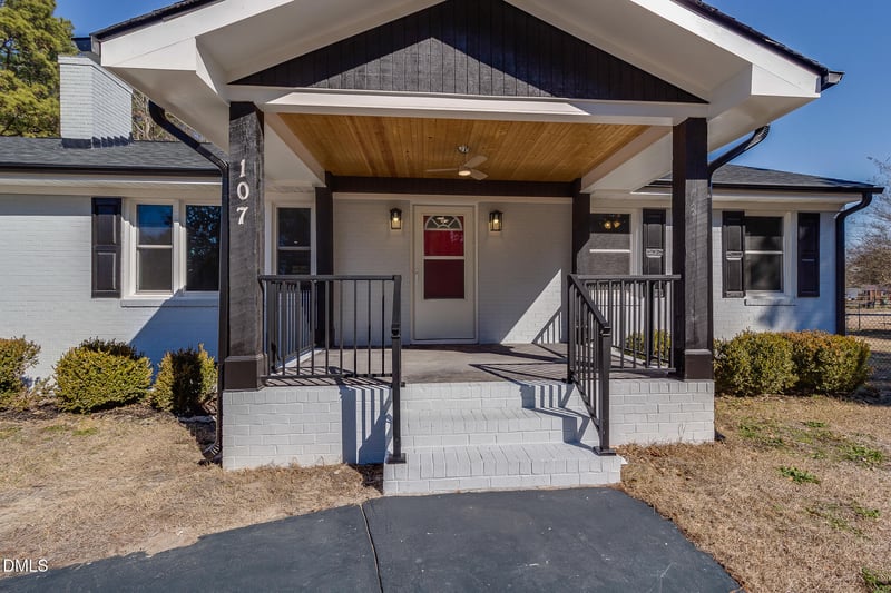 107 New Hope Rd, Goldsboro, NC 27534