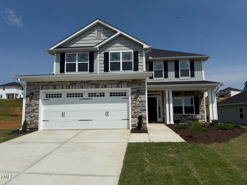 107 Northwood Dr, Fuquay Varina, NC 27526