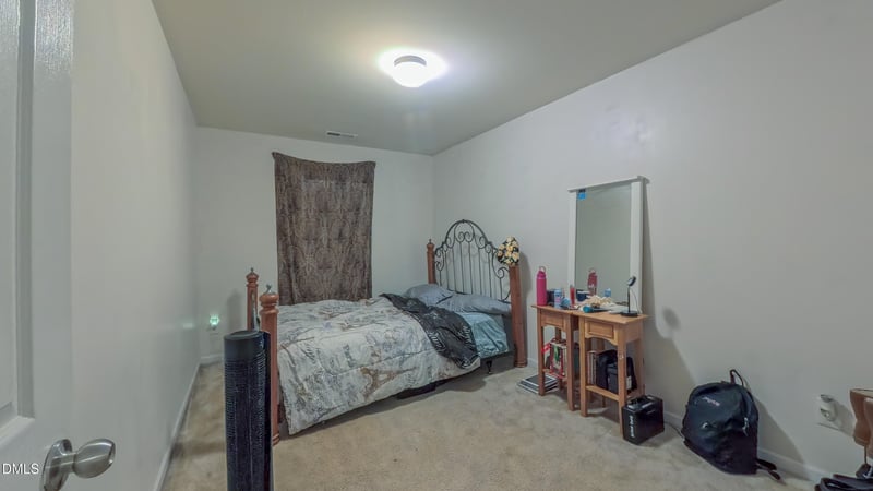 107 Norwood Ct, Mebane, NC 27302