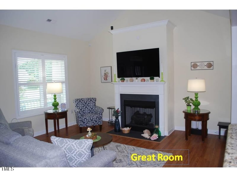 107 Norwood Dr, Clayton, NC 27527