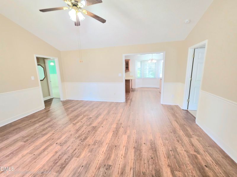 107 Oak Park Dr, Benson, NC 27504