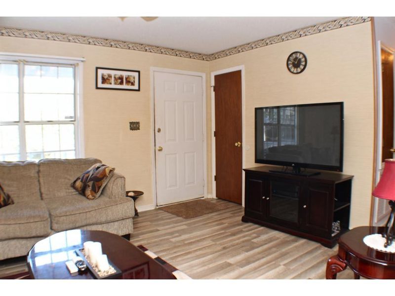 107 Pelham, Haw River, NC 27258