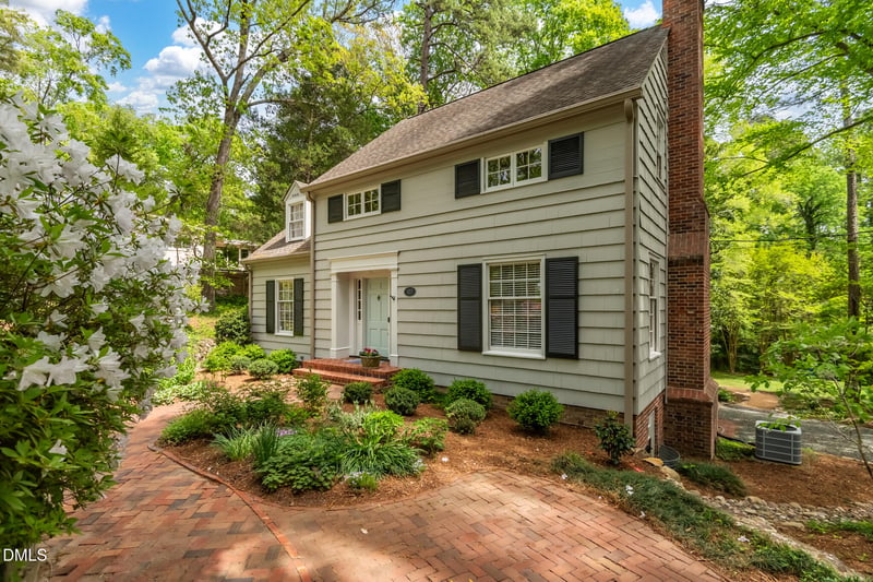 107 Pine Ln, Chapel Hill, NC 27514