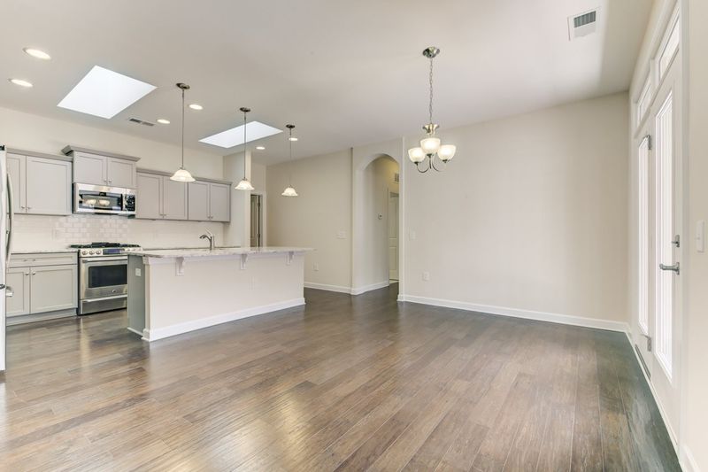 107 Pinot Ct, Chapel Hill, NC 27517