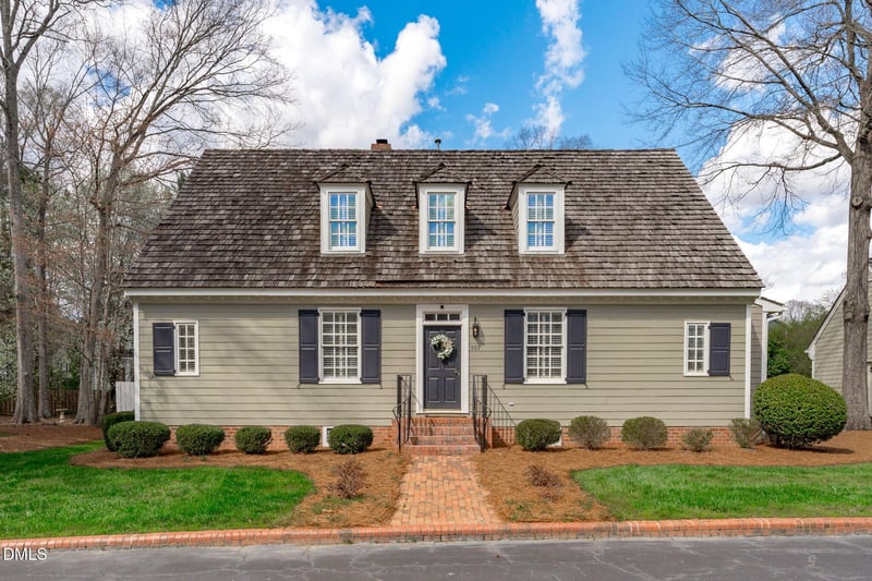 107 Quarterpath , Cary, NC 27518