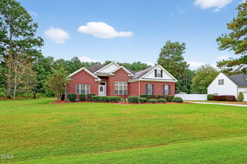 107 Raintree Ln, Goldsboro, NC 27534
