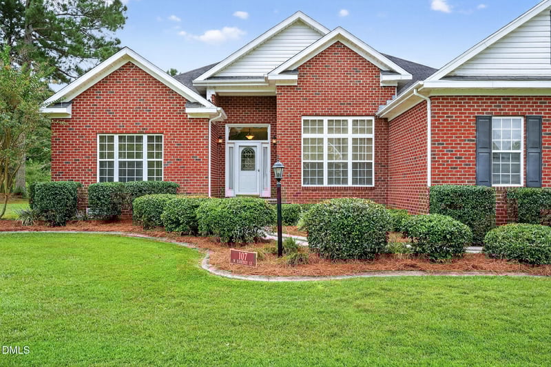 107 Raintree Ln, Goldsboro, NC 27534