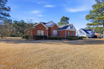 107 Raintree Ln, Goldsboro, NC 27534