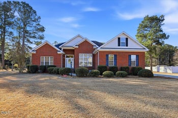 107 Raintree Ln, Goldsboro, NC 27534