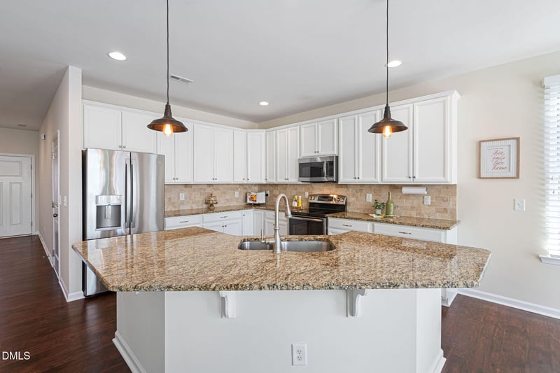 107 Ransomwood Dr, Apex, NC 27539