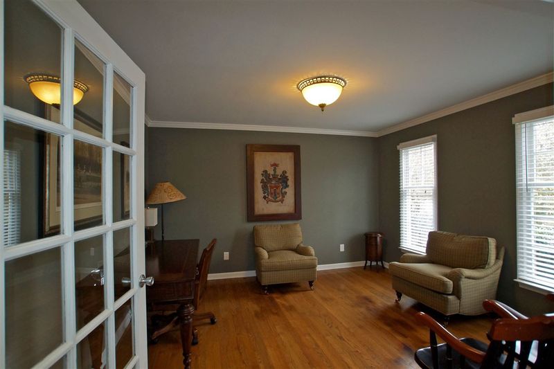 107 Ripley Ct, Cary, NC 27513