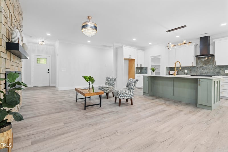 107 Seminole Dr, Louisburg, NC 27549