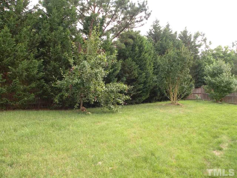 107 Sherwood Forest Pl, Cary, NC 27519